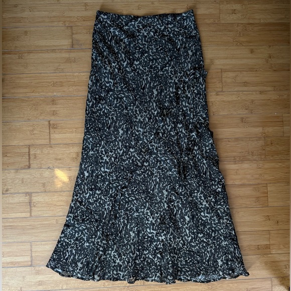 DISSH Marvilla Choc Midi Skirt - Picture 3 of 5